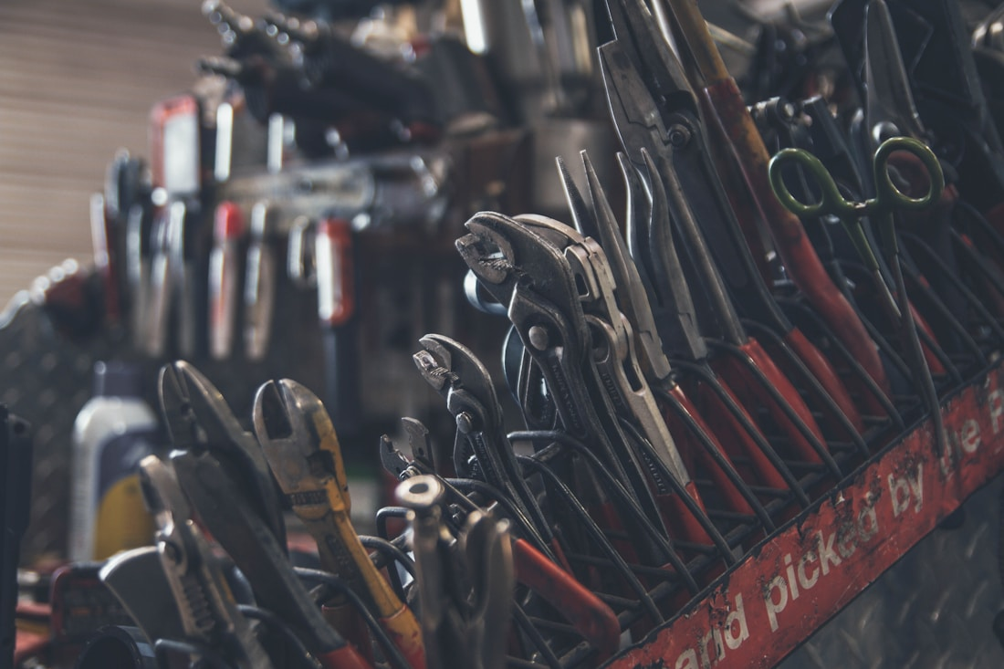 Professional hand tool collection